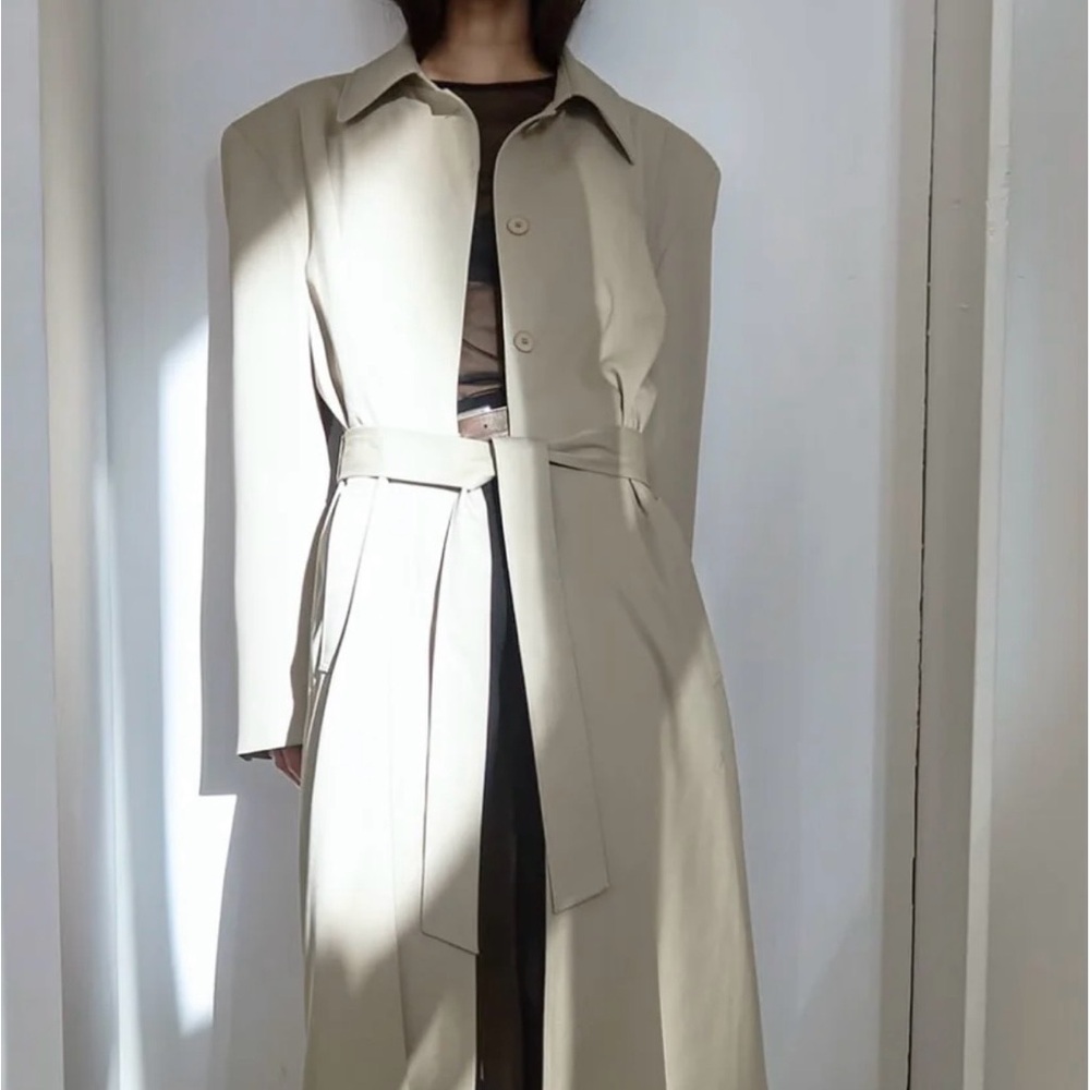 The Frankie Shop Beige Outerwear